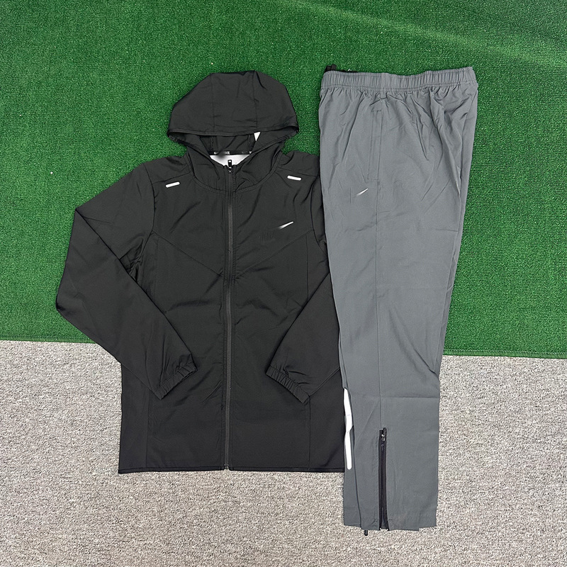 2201 black + 1789 gray