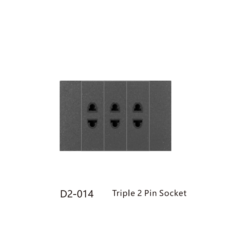Prise triple à 2 broches