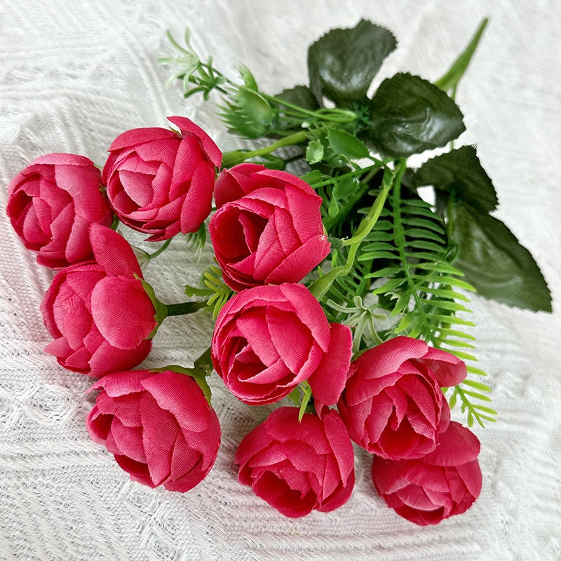 Rose red