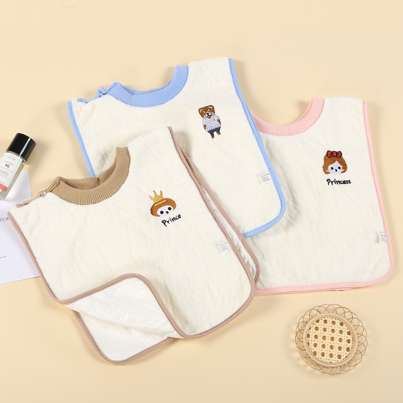 Les styles sont aléatoires (la broderie est aléatoire).