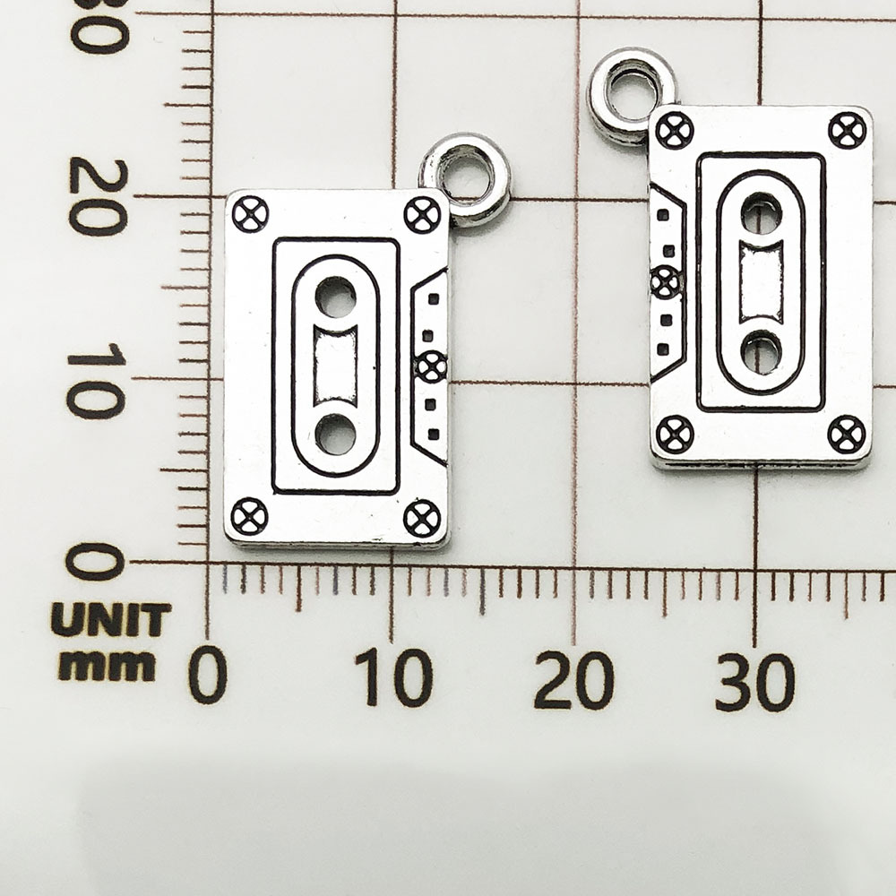 1 cinta de cassette musical de plata antigua - 2,7 g - 16*24 mm - 9165