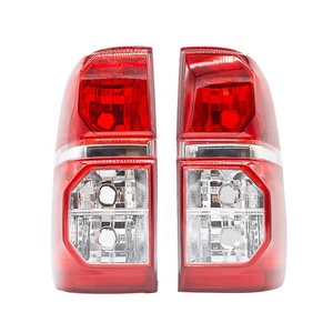テールライト81560-0K150自動照明システムハロゲン & キセノントヨタHILUXピックアップ2.5 KUN25 4WD用 - Product Image 2