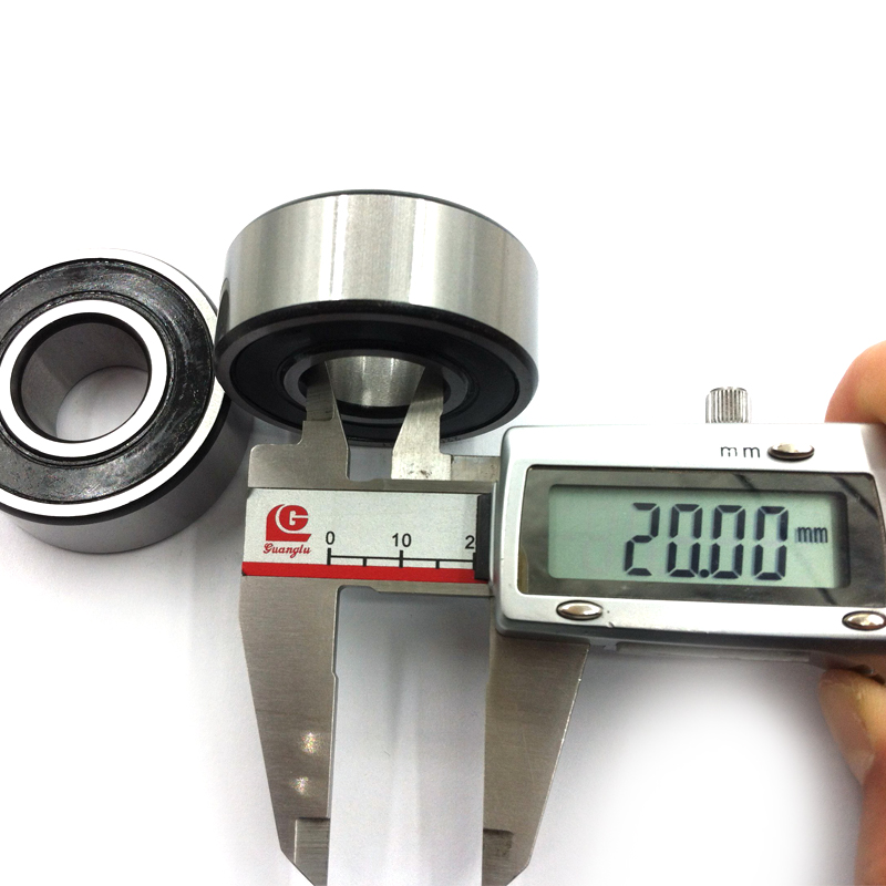 Cylindrical hole rubber seal self aligning ball bearing 2204E 2RS spherical ball bearing