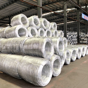 1.9mm <span class=keywords><strong>2.1mm</strong></span> 0.7mm 2.7mm 50kg rulo olmayan ciltleme tel sıcak daldırma GI galvanizli demir tel halat fiyat