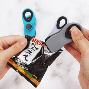 Khuyến mại kinh doanh Quà Tặng thủ công mỹ nghệ lưu niệm biểu tượng tùy chỉnh nhựa tủ lạnh nam châm giấy Snack tủ lạnh kẹp & <span class=keywords><strong>Clip</strong></span> - Product Image 5