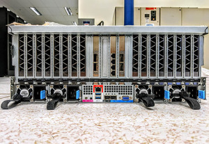 大規模デプロイ用のInspur NF5468M5 4U 16GPU AI推論サーバー - Product Image 6