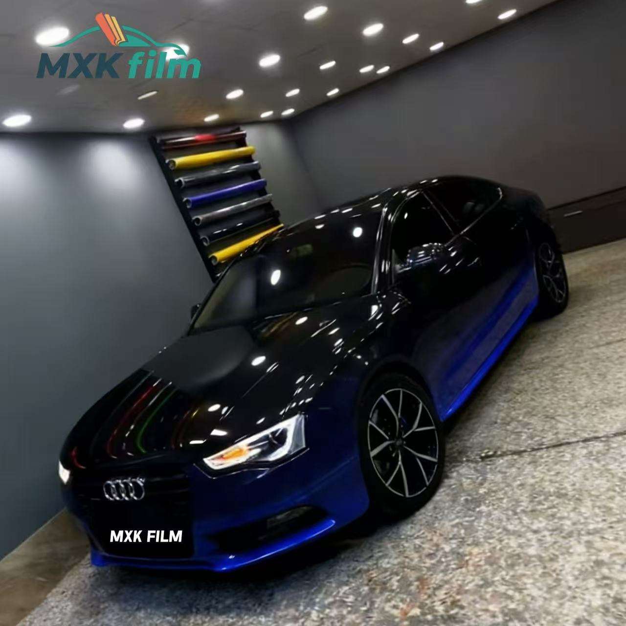 Noir brillant à bleu