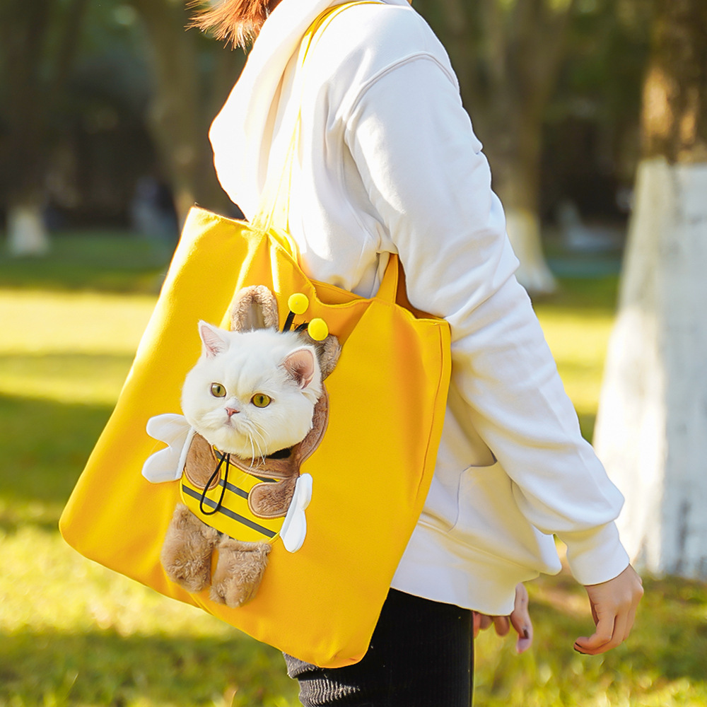 381 Shoulder Bag with Yellow Bee