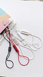 Reasonable Price Garment <strong>Elastic</strong> Seal <strong>Tag</strong> <strong>String</strong> Wholesale Custom Embossed Plastic <strong>hang</strong> <strong>Tags</strong> <strong>String</strong> - Product Image 2