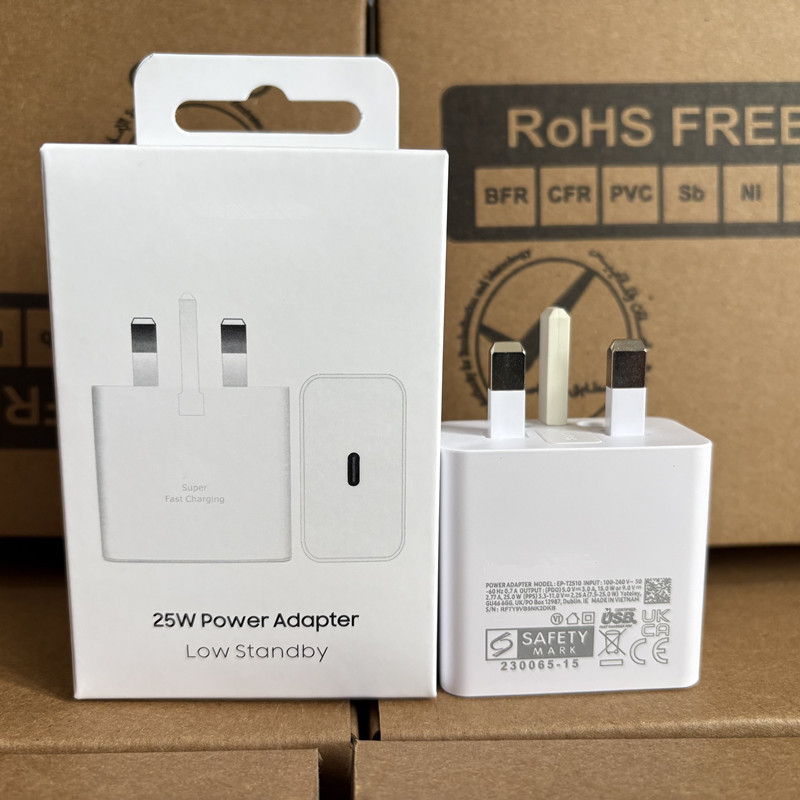 White UK Plug