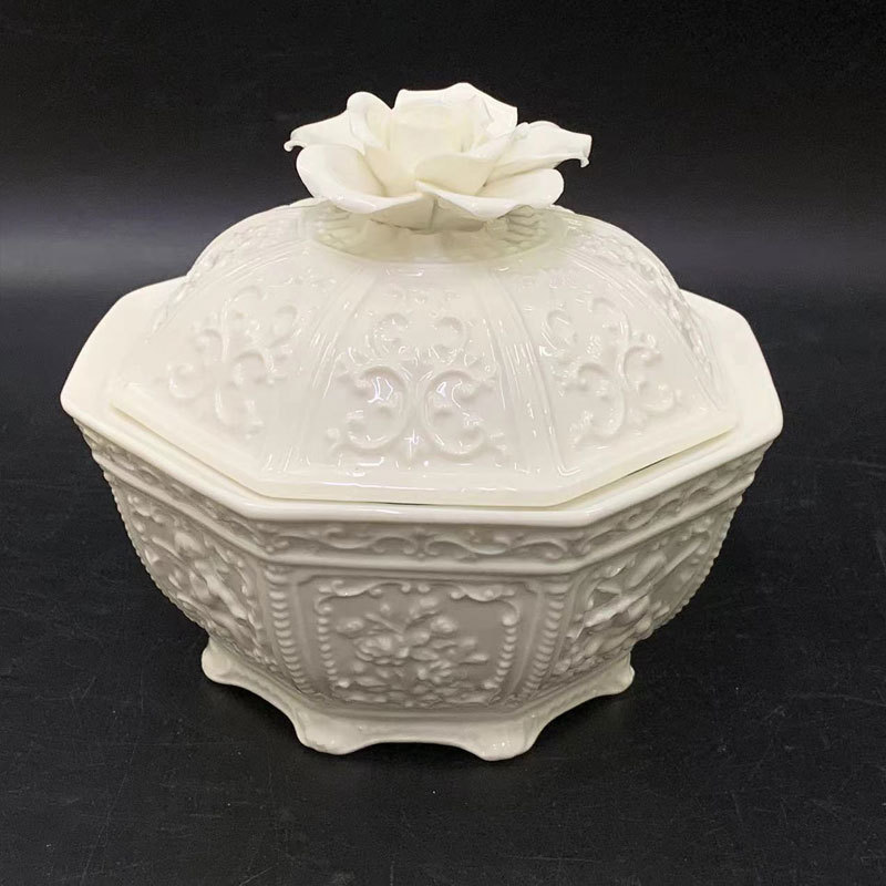 Boîte à bijoux/boîte de rangement/récipient à ragoût octogonale blanche, d'une qualité exceptionnelle.