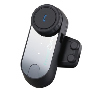 FreedConn Sistema de Comunicación VB, Auriculares con Bluetooth para Casco de Motocicleta, Intercomunicador FM de 800M, 2 a 3 Pilotos - Product Image 3