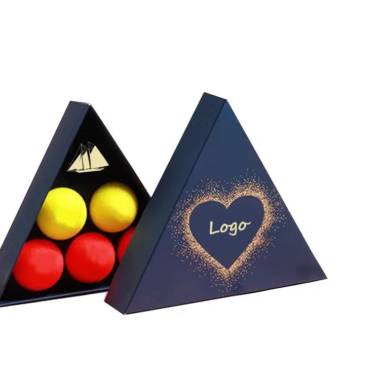 Großhandel Luxus-Golf-Geschenkbox individuell Goldfolie geprägtes Logo Golfball Dreieck-Geschenkbox mit EVA-Schaumstoffeinsatz