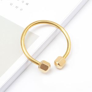 LLavero de bloqueo de tornillo, llaveros de latón simples, llavero con forma de elipse, llavero con Clip de bloqueo de latón, llaveros para hombres y mujeres, llavero retro dorado - Product Image 4