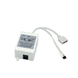 Mehrere Modelle Infrarot 24-Tasten-<span class=keywords><strong>Controller</strong></span> 12V 54 Lichter RGB-LED-Lichtstreifen-Set mit passenden <span class=keywords><strong>IR</strong></span>-Fernbedienungen