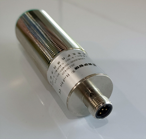 ISSR NPN 200K Rango 500mm Sensor ultrasónico impermeable Sensor de nivel ultrasónico para detección de distancia Detector ultrasónico - Product Image 3