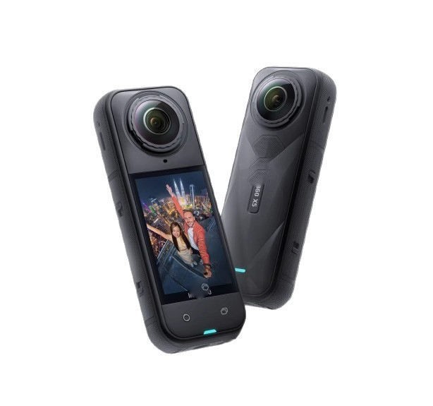 Insta360 X5