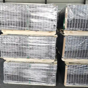 2X2 2X4 8X8 beton takviye kaynaklı tel örgü çit 100X100mm galvanizli paslanmaz çelik kaynaklı tel örgü Panel - Product Image 4