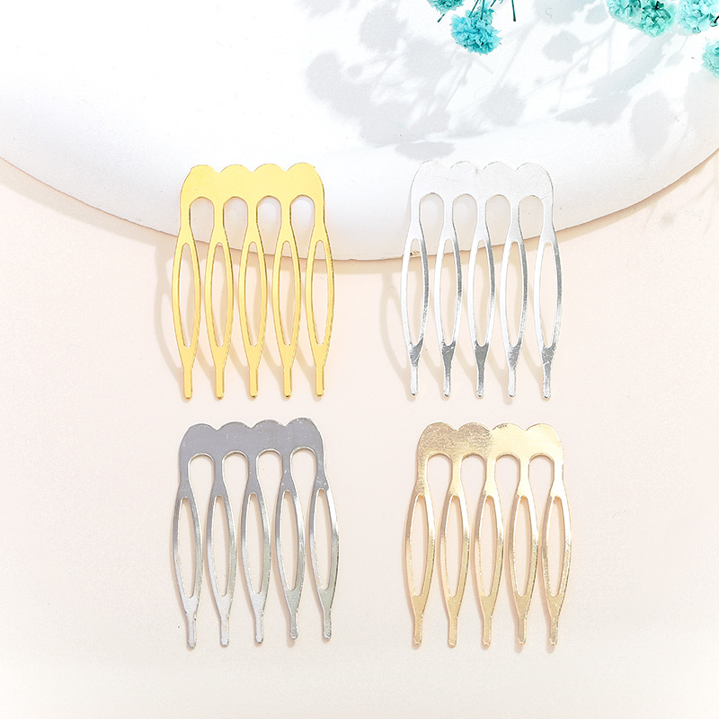 Peigne à 5 dents, largeur * longueur 4 * 2,7 cm