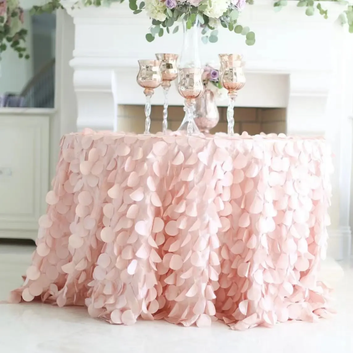 Großhandel Luxus Runde Tischdecke Hochzeits feier Dekoration Blatt Blütenblatt Taft Tischdecken