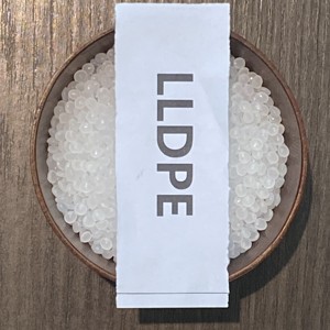 LLDPE DFDC-7050塑料原料耐热耐磨处理塑料颗粒的透明膜 - Product Image 1