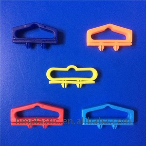 <strong>Colorful</strong> Three-dimensional Triangular Snap <strong>Hook</strong> for Headphone Cases - Product Image 5