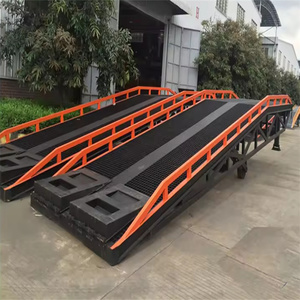 Container <strong>Loading</strong> <strong>and</strong> <strong>Unloading</strong> <strong>Platform</strong> Mobile Boarding Bridge 8 Tons of Electric Hydraulic Lifting <strong>Platform</strong> Can Be Customized - Product Image 2