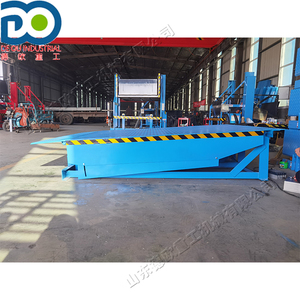 Factory Stock <strong>Container</strong> <strong>Loading</strong> <strong>and</strong> <strong>Unloading</strong> Fixed Platform Boarding Bridge Logistics Special Forklift Boarding Bridge