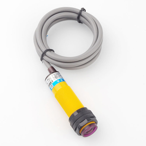 E3F-DS30C4 E3F-DS30B2 E3F-DS30C3 DC Three-wire Switch Diffuse Reflection <strong>Infrared</strong> Proximity <strong>Sensor</strong> - Product Image 4