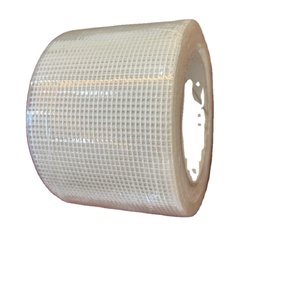 מכירה הטובה ביותר <span class=keywords><strong>4</strong></span>*<span class=keywords><strong>4</strong></span> 5 * 145-160gsm רשת פיברגלס עם המחיר הטוב ביותר