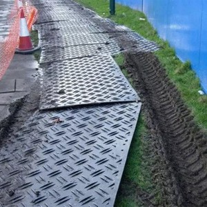 HDPE plastik su geçirmez kaymaz zemin koruma matı 18/20mm geçici yol parça kat Mat UV baskı için pürüzsüz işık - Product Image 5