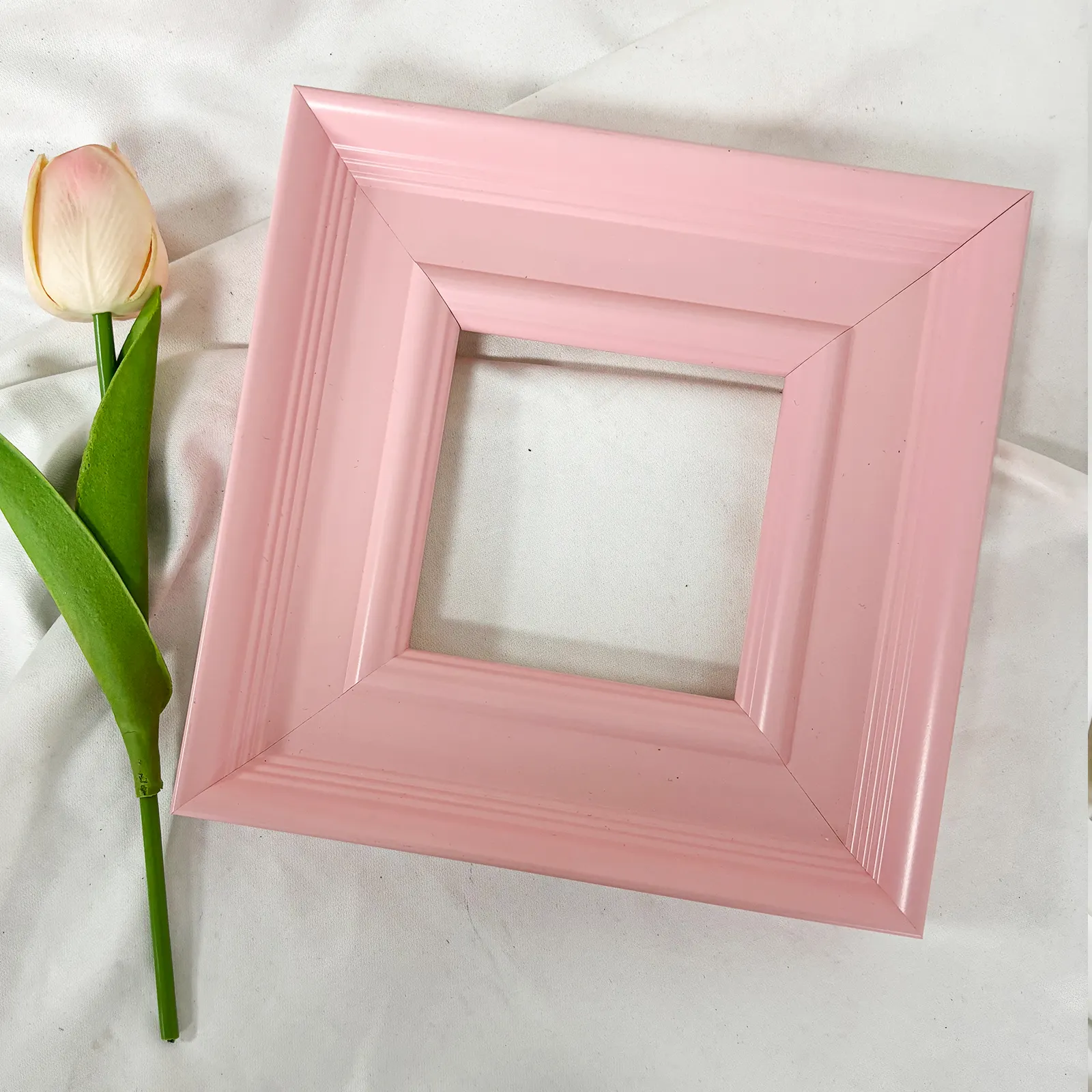 Decorazione per la casa a buon mercato formato personalizzato parete Art TV Painting Frame rosa bianco classico legno vecchio foto cornici