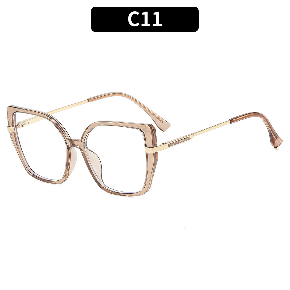 C11