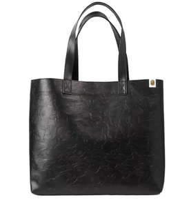 2025 trend büyük kapasiteli taşınabilir Ape kabartmalı PU Tote özel Logo ile alışveriş çantası özel Logo Daypacks - Product Image 1