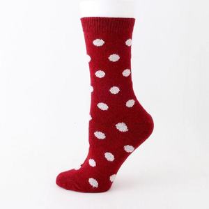 Promosyon renkli Unisex çorap doğrudan satış özelleştirilmiş sevimli nokta desen <span class=keywords><strong>moda</strong></span> Streetwear çorap
