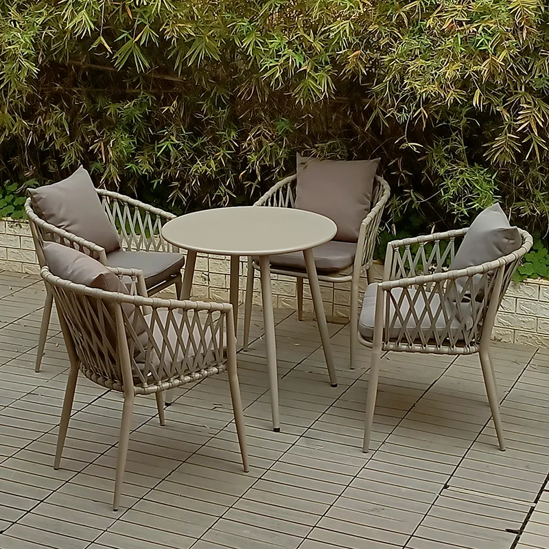 Set da giardino per esterni waterpoof durevole corda in rattan set di mobili da giardino in vimini set da pranzo per esterni tavolo e sedie da patio