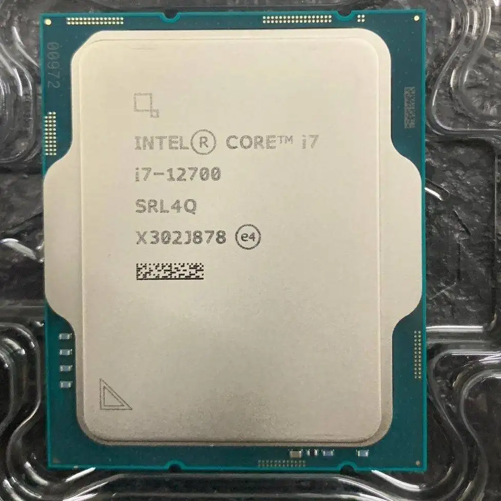 CPU ขายร้อนโปรเซสเซอร์ชิปหลวม i7 12700 ใหม่ของ Intel