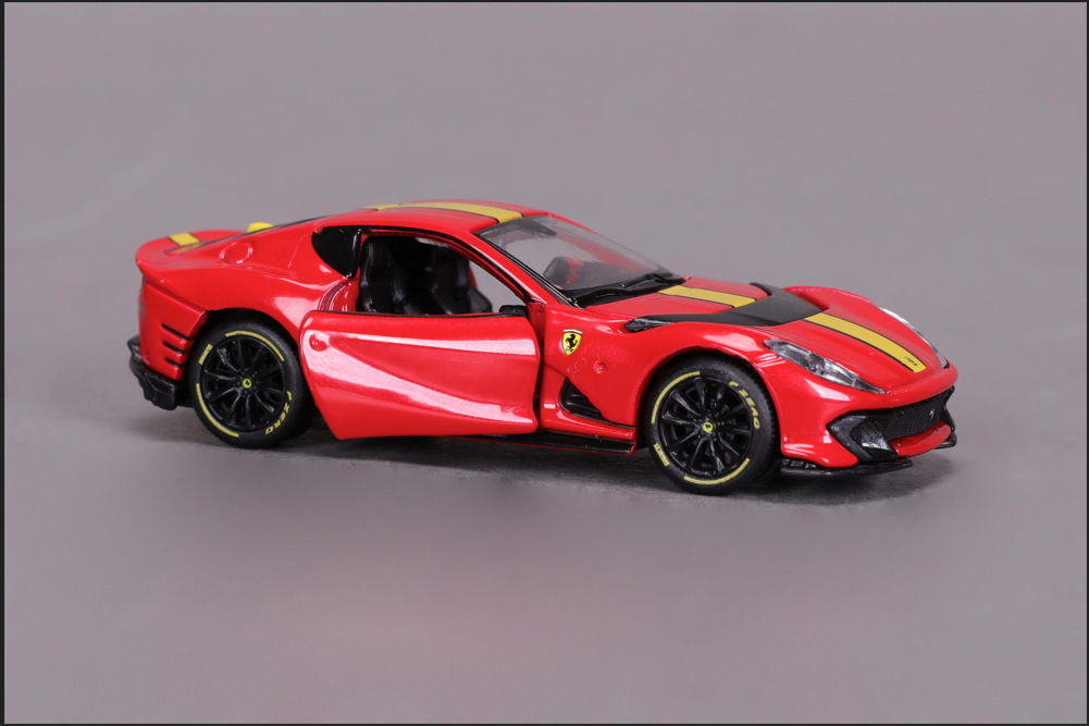 812 competizione rosso