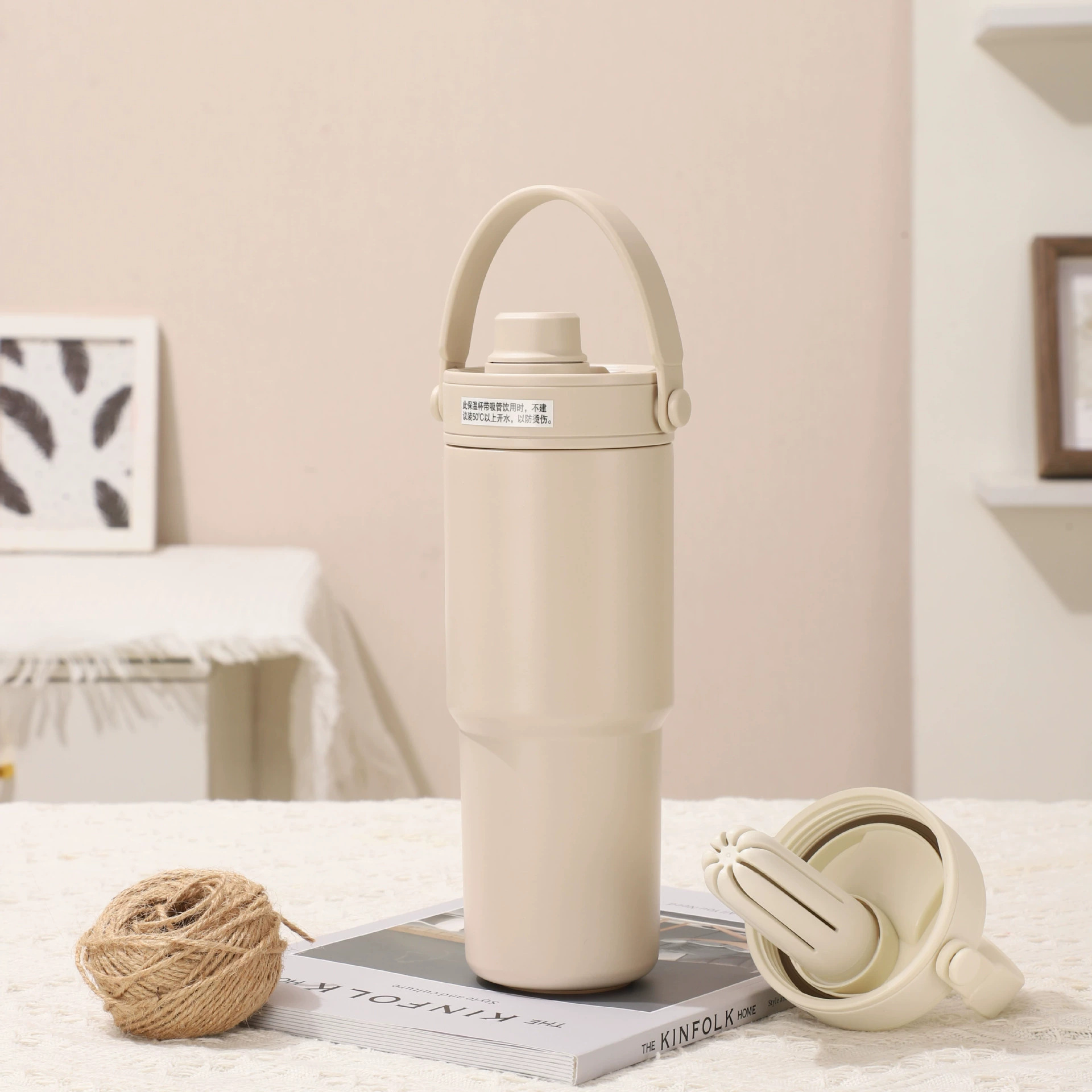 Light milk coffee-316