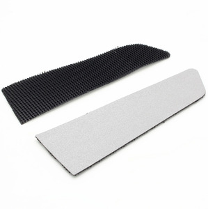 Logotipo elevado colorido personalizado Material de goma de PVC Gancho elástico y lazo Cinta de sujeción Lengüeta de manga para puño de chaqueta - Product Image 4