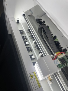 2024 otomatik besleme dijital kalıp kesme makinesi Servo Motor yüksek hızlı etiket kesici - Product Image 5