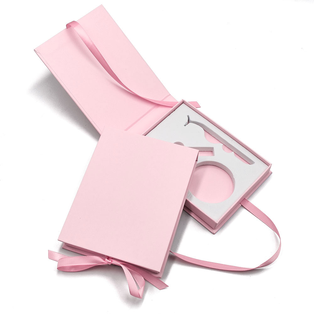 eyelash book packaging