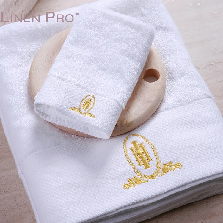 Commercio all'ingrosso di Hotel di Lusso Asciugamano Personalizzato Logo Ricamato 100% Del Tessuto di Cotone Bianco Viso Telo da bagno