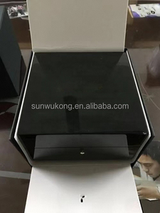 豪华男士手表储物盒高端可定制木箱，配有其他品牌天鹅绒皮革制成的Poedagar表带 - Product Image 3
