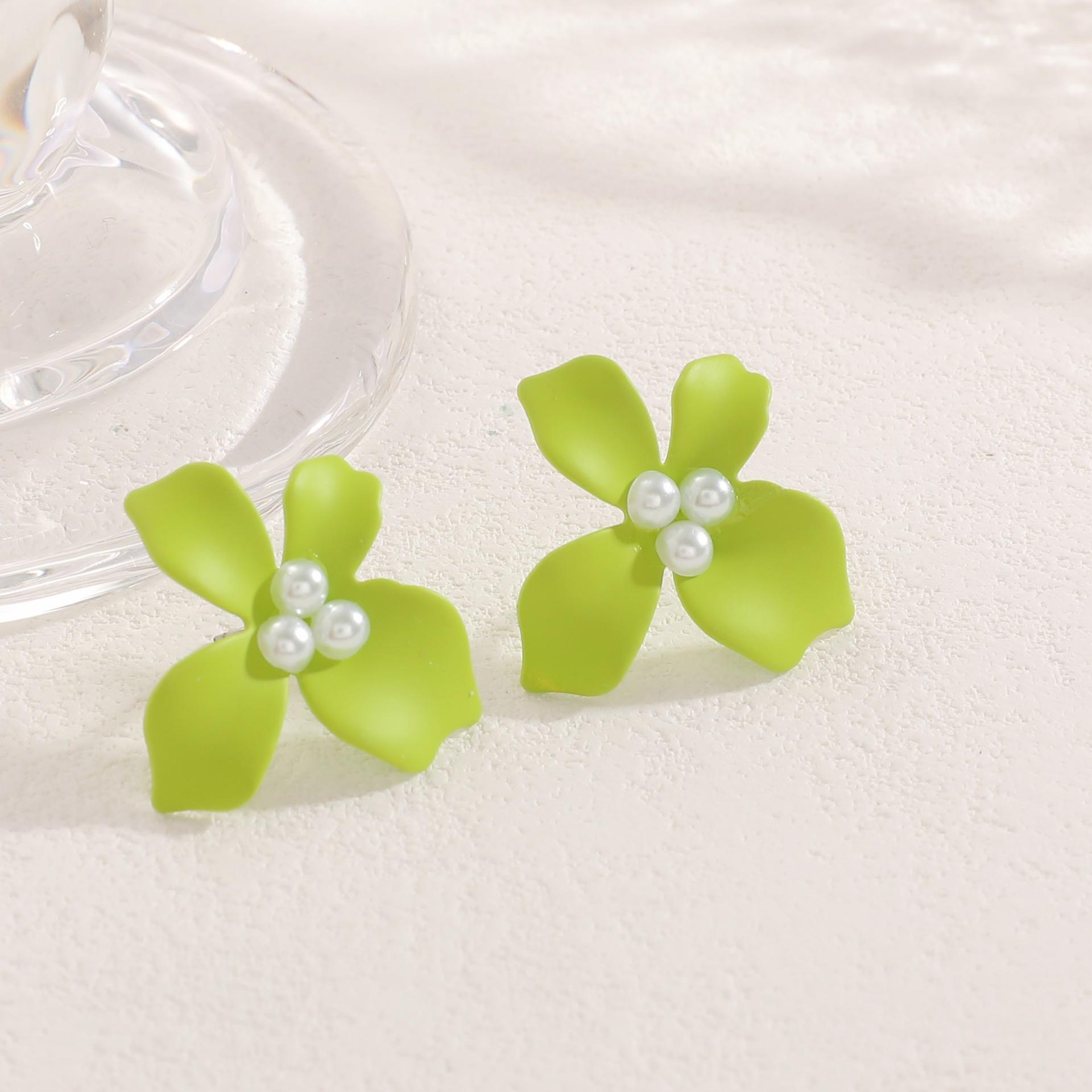 สีเขียว