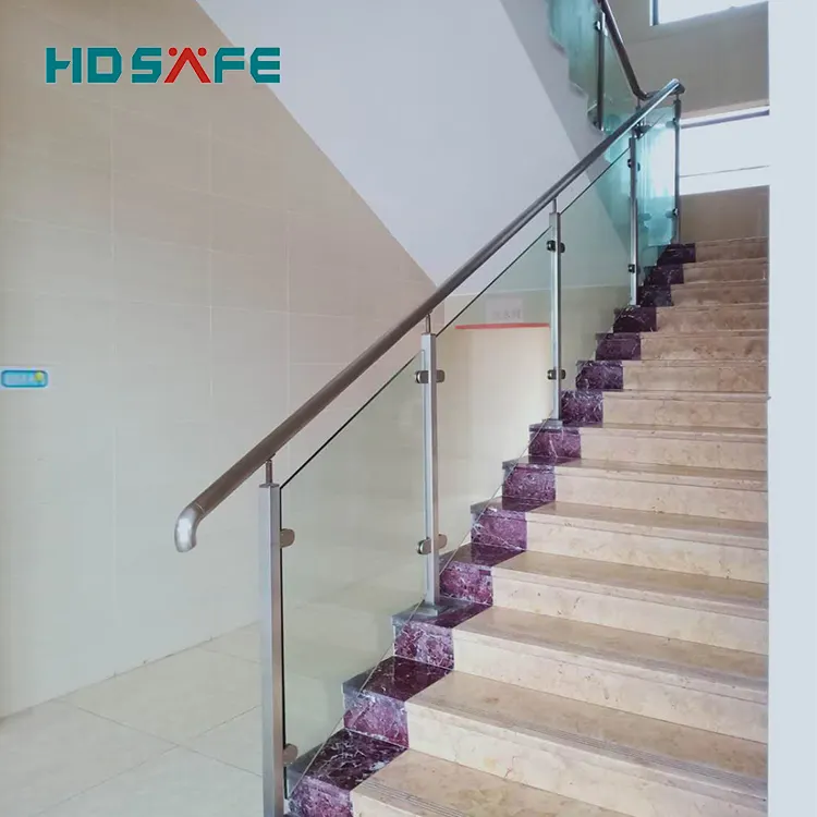 Grades de varanda de vidro projetos de ferro escada interior em aço inoxidável