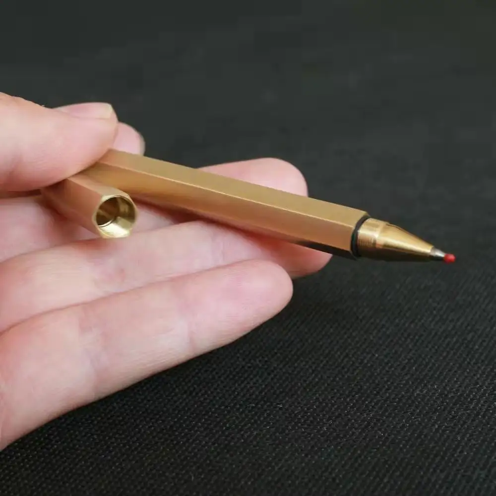 Gift Handtekening Nieuwe Ontwerp Roller Handgemaakte Koper Messing Pen Nieuwe Jaar Vip Client Geschenken Champagne Kleur Vierkante Top Zware Messing pen