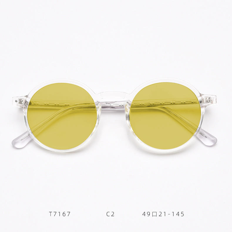 โปร่งใส/เหลือง