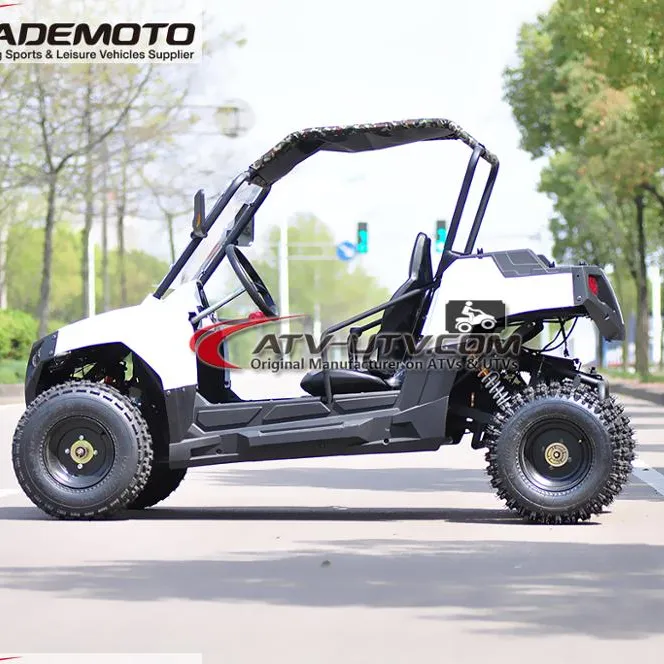 Arranque eléctrico todoterreno de cuatro ruedas, 4wd utv 800cc con luz LED (UT7002)