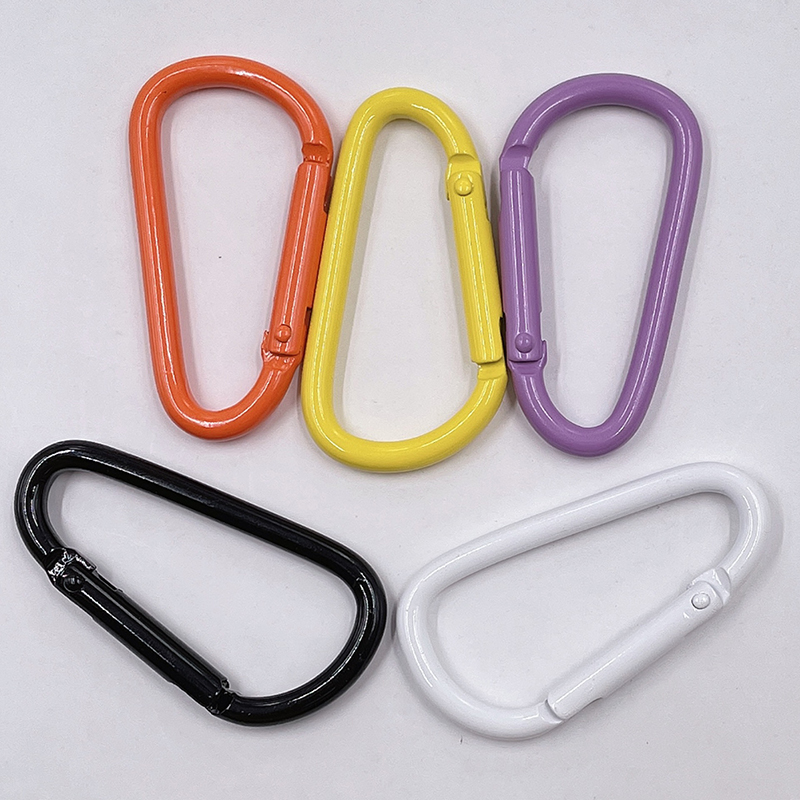 color 05(black)